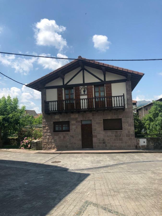 Zubitarte Villa Elizondo Luaran gambar